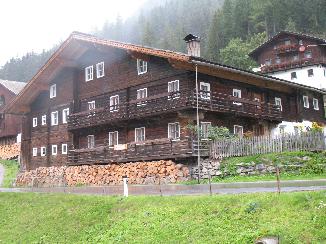 photo1
