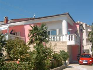 photo3