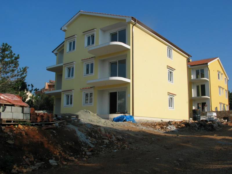 photo2